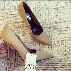 Zara pointed high heels